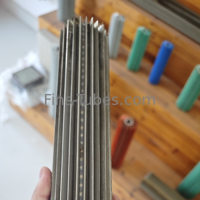 DELLOK Efektywność Stalowa rurka z płetwami z 12FPI Min. Wysokość szpilki 10mm Aluminiowe rury
